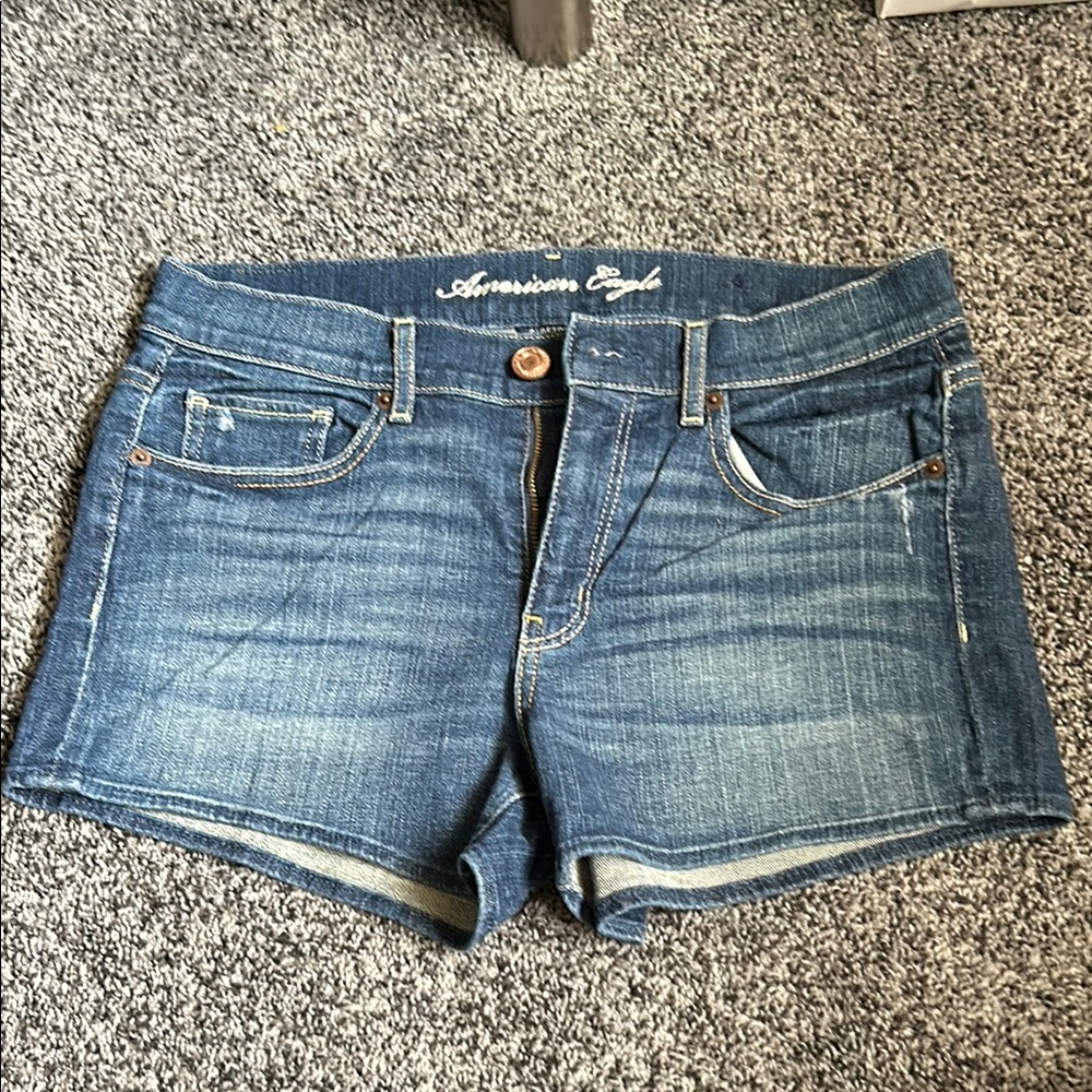 American Eagle Outfitters Women's Blue Denim Shorts